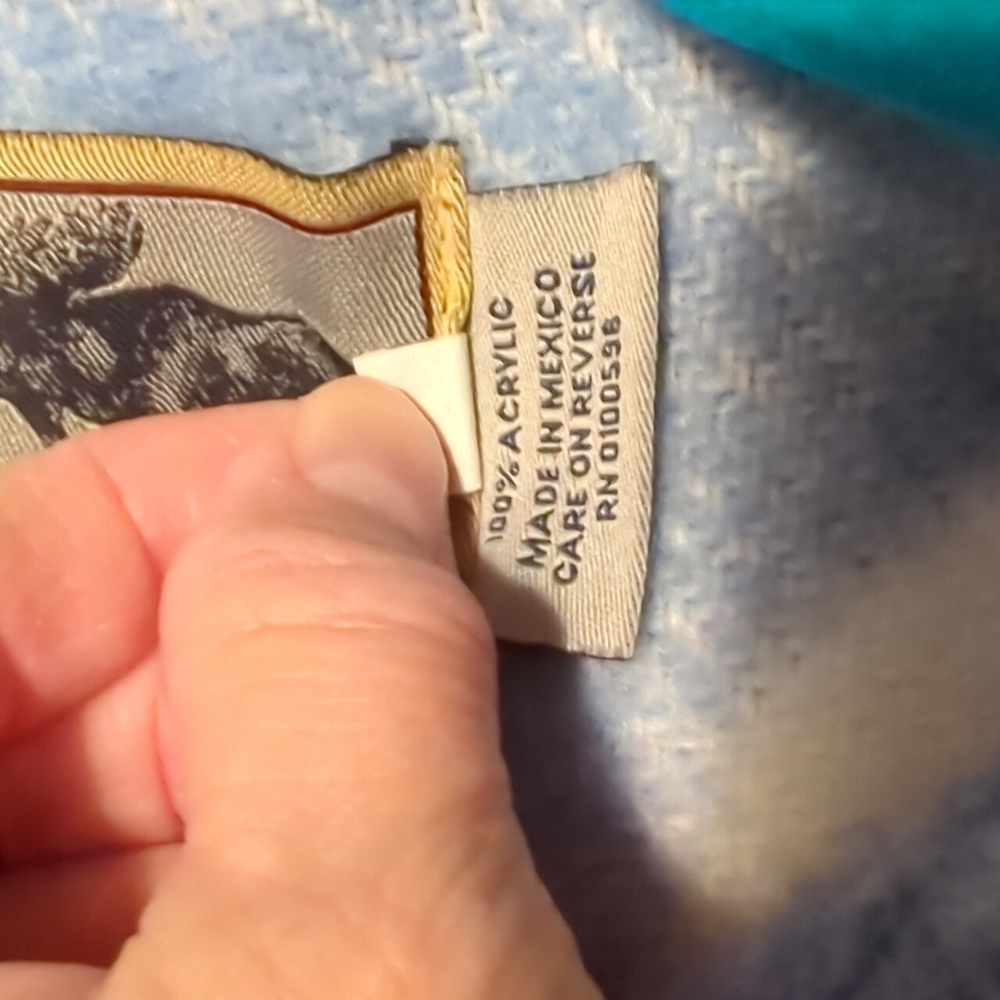 Cabin Fever Jacket - Picture 3 of 10